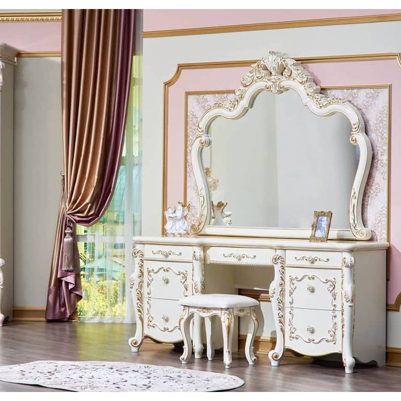 Туалетный стол с пуфом и зеркалом Батичелла